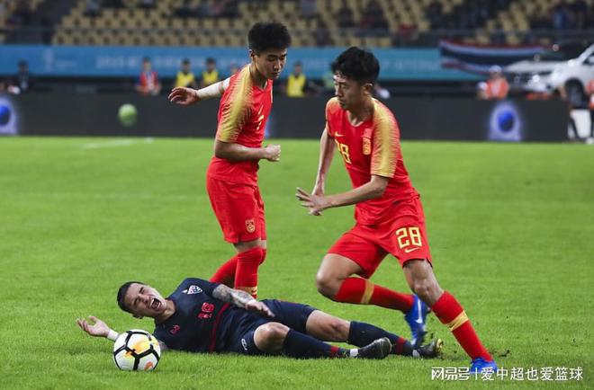 越南球队在国际篮球比赛中取得胜利