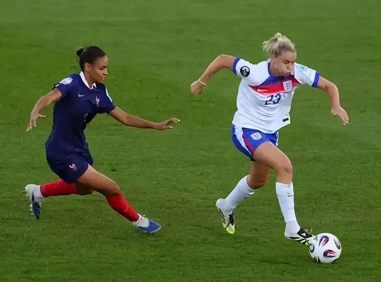 德国女足在欧锦赛中与挪威队激战三局